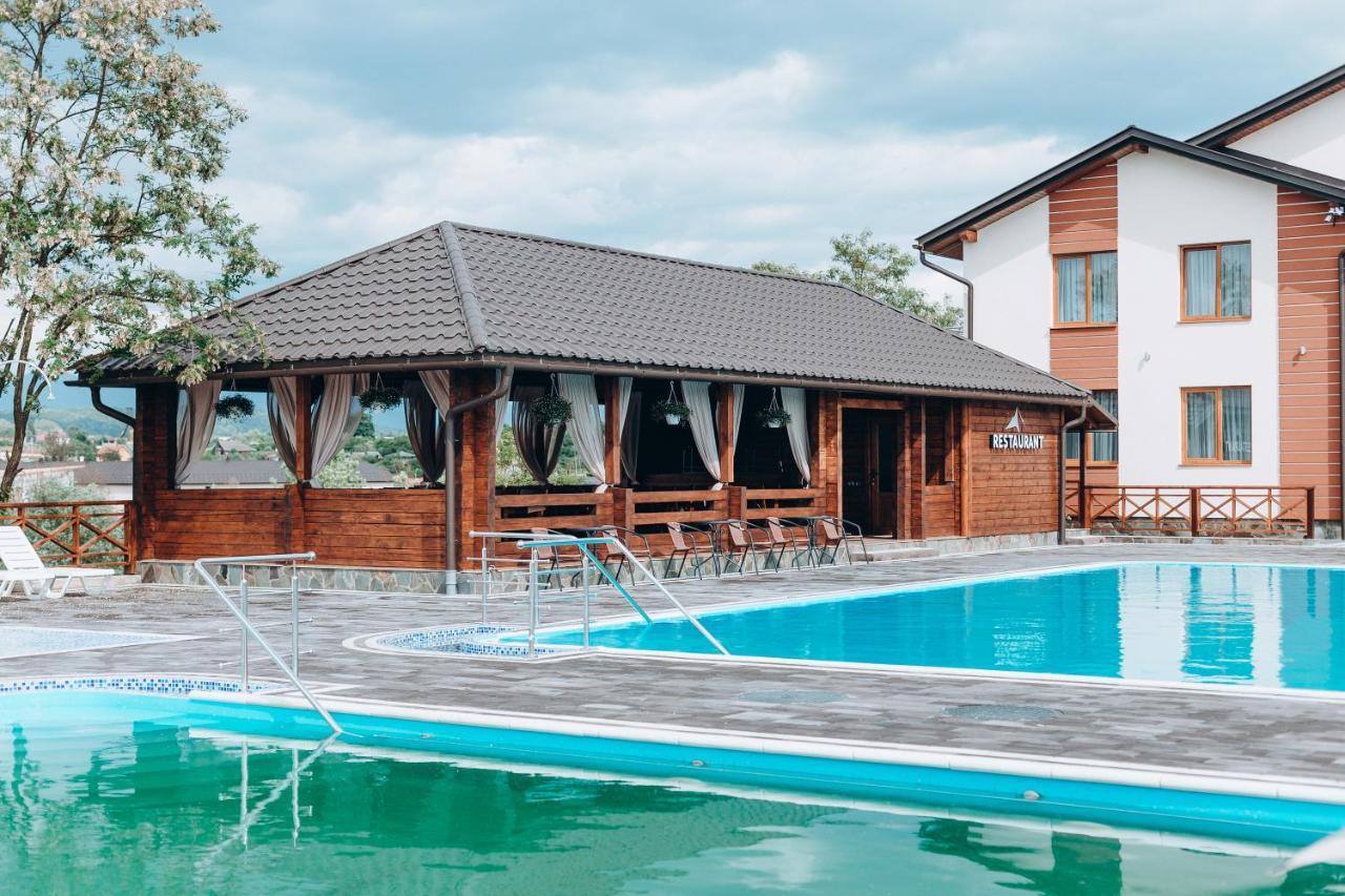 Sofion Hotel&Resort Solotvyno Exterior foto