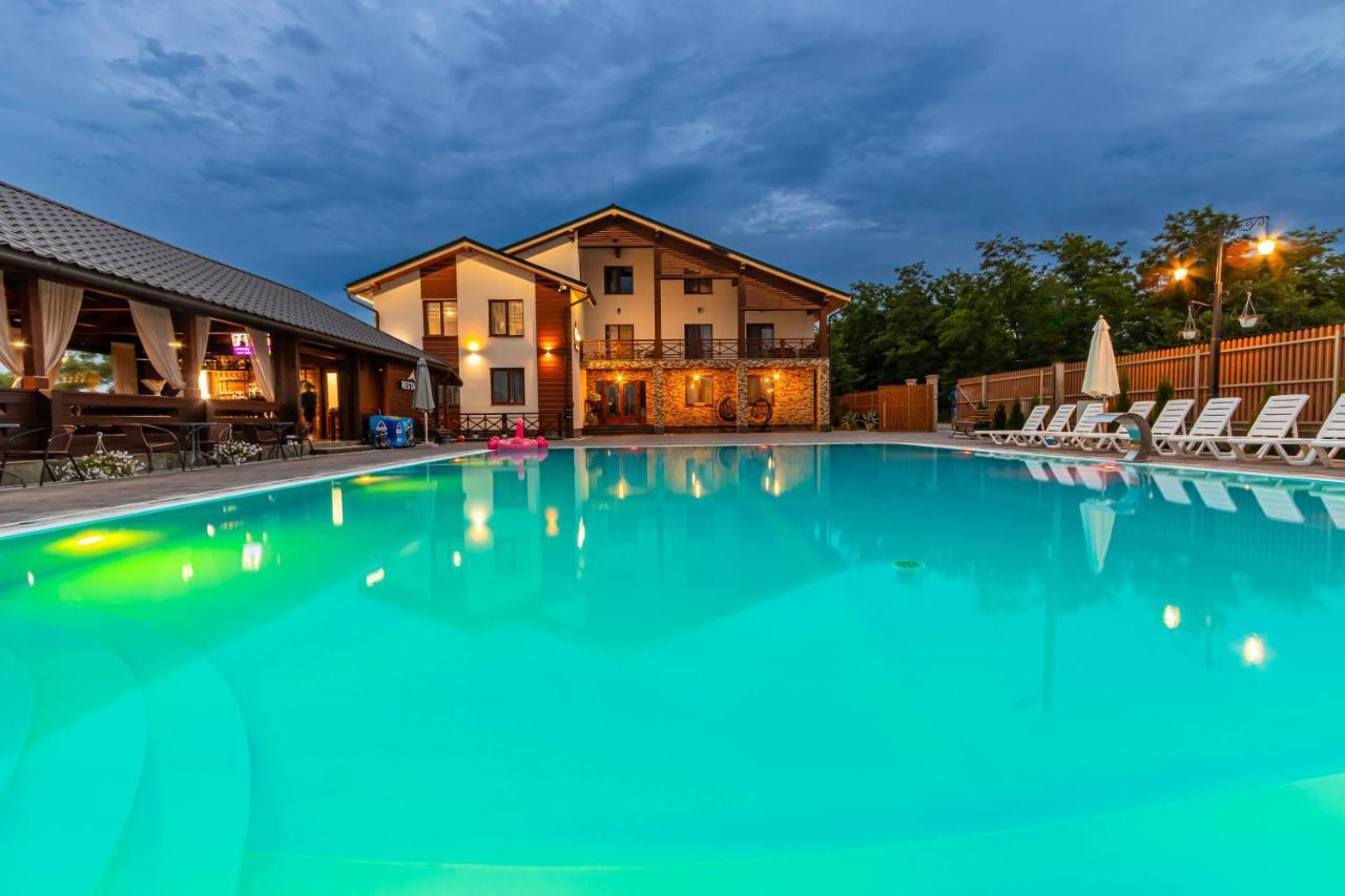 Sofion Hotel&Resort Solotvyno Exterior foto